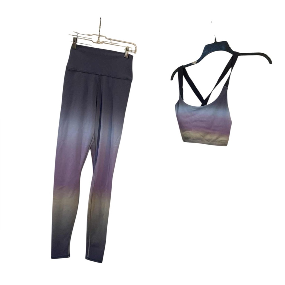 NWT Alo Yoga leggings and bra set DUSK SKY Size XS/M